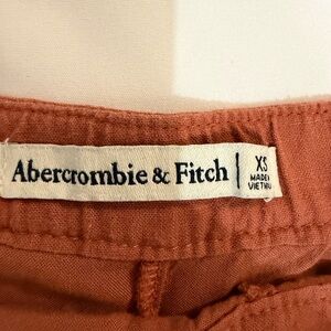 Abercrombie & Fitch skirt/Shorts size  XS